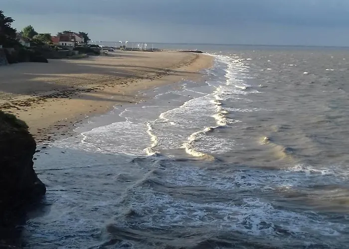 2 Personnes Proche Parking Gratuit : 27 Appartement